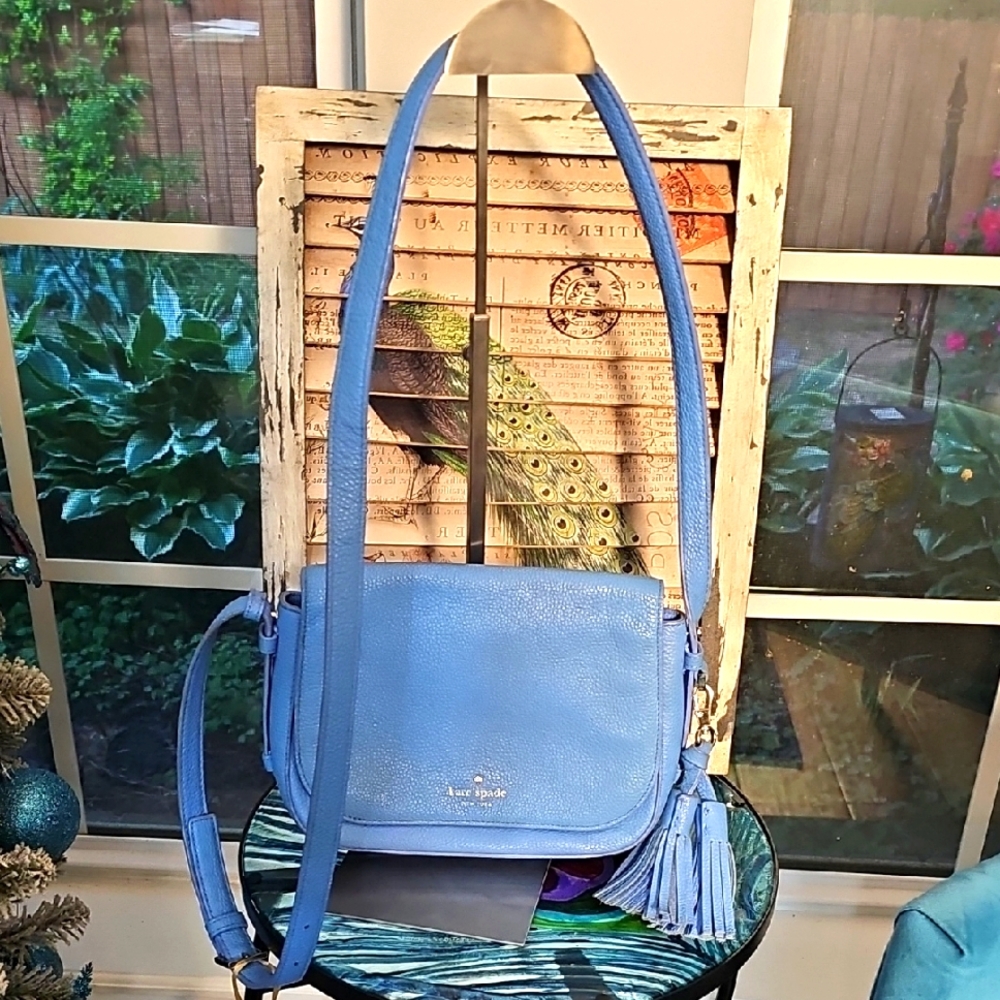 Kate Spade Blue Crossbody Bag In GREAT CONDITION